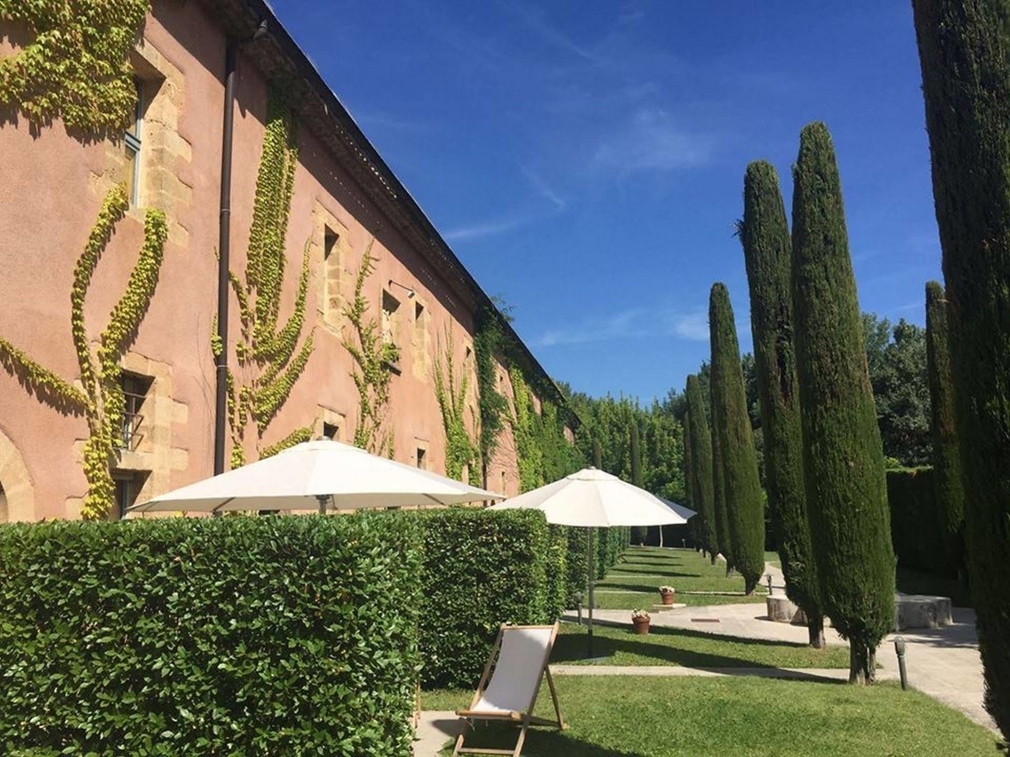 Апарт отель La Bastide Du Roy Rene Экс-ан-Прованс Экстерьер фото